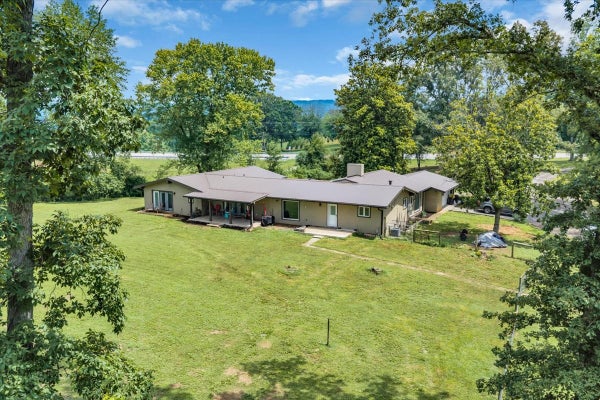 6126 MANCHESTER HWY, MORRISON, TN 37357 - Image 249934e8fec9652e625b7bd3ede2d7cb/722472722