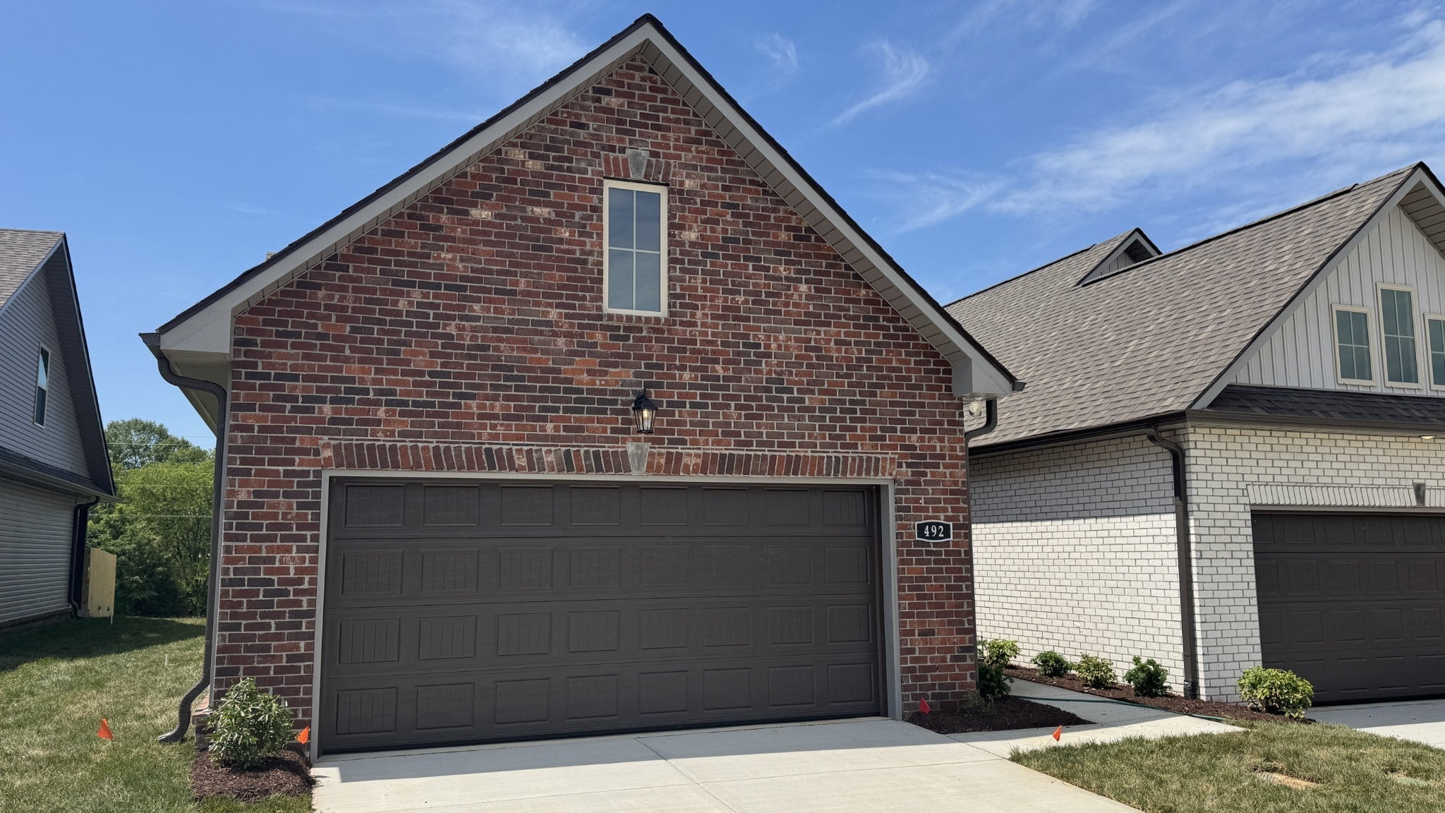 492 W Foxrun