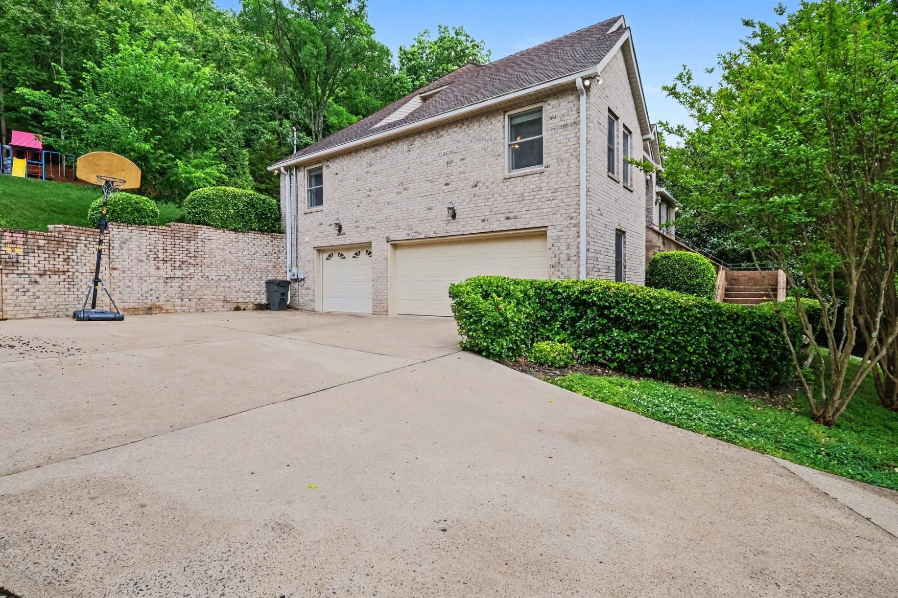 406 Hicks Rd