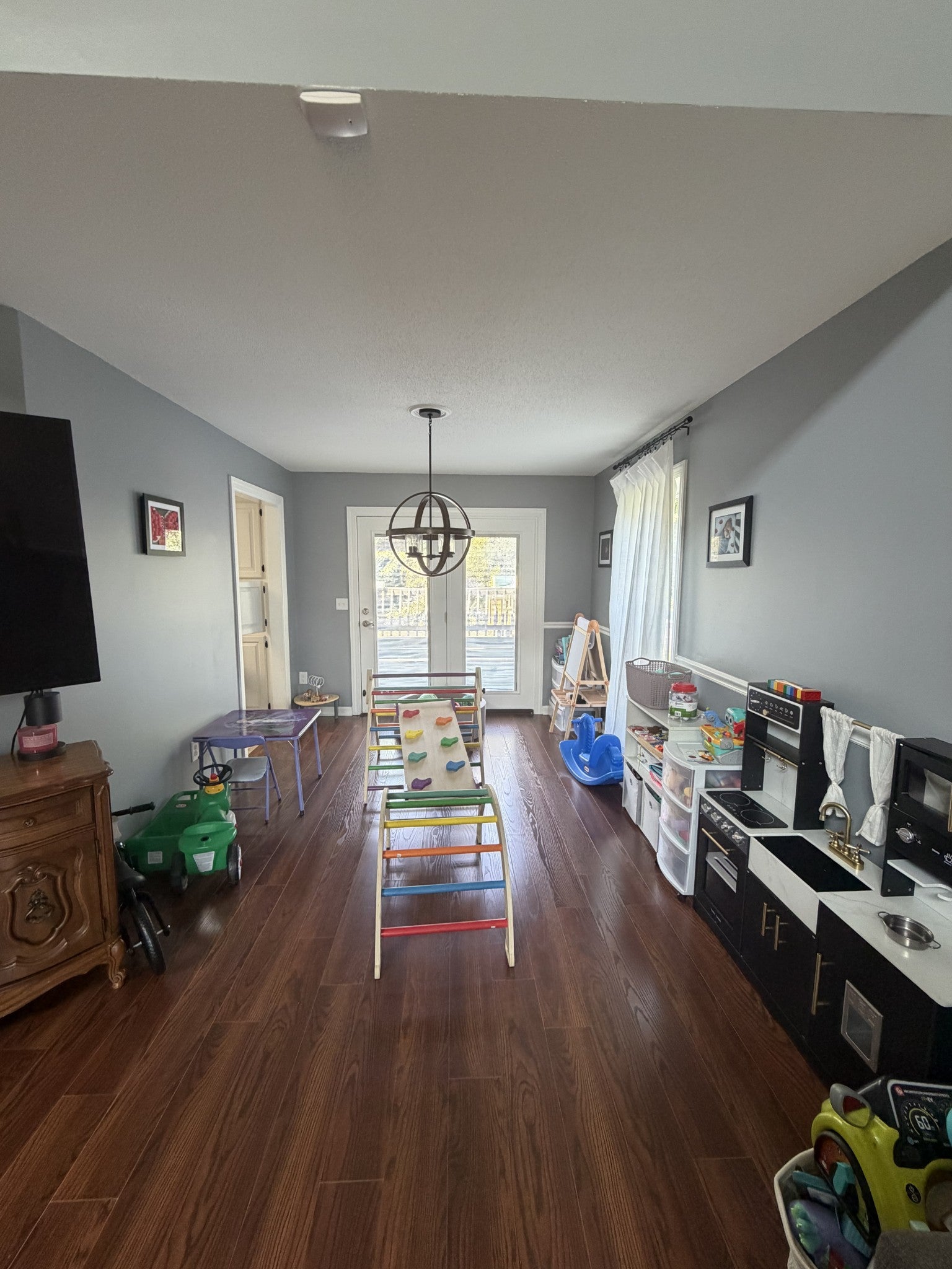 2471 Brandi Ln