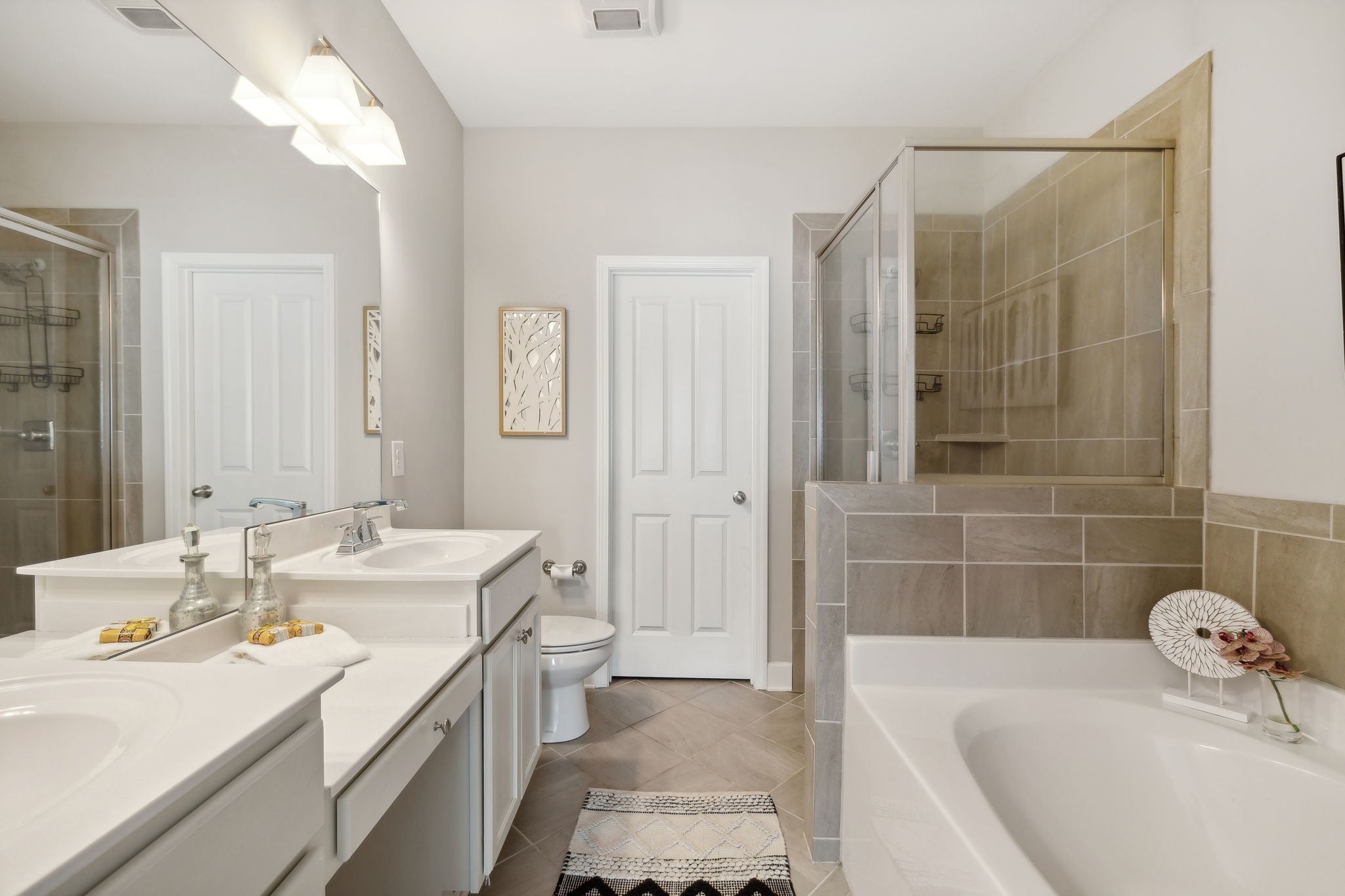 Photo 25 of 36 of 1000 Carraway Ln townhome