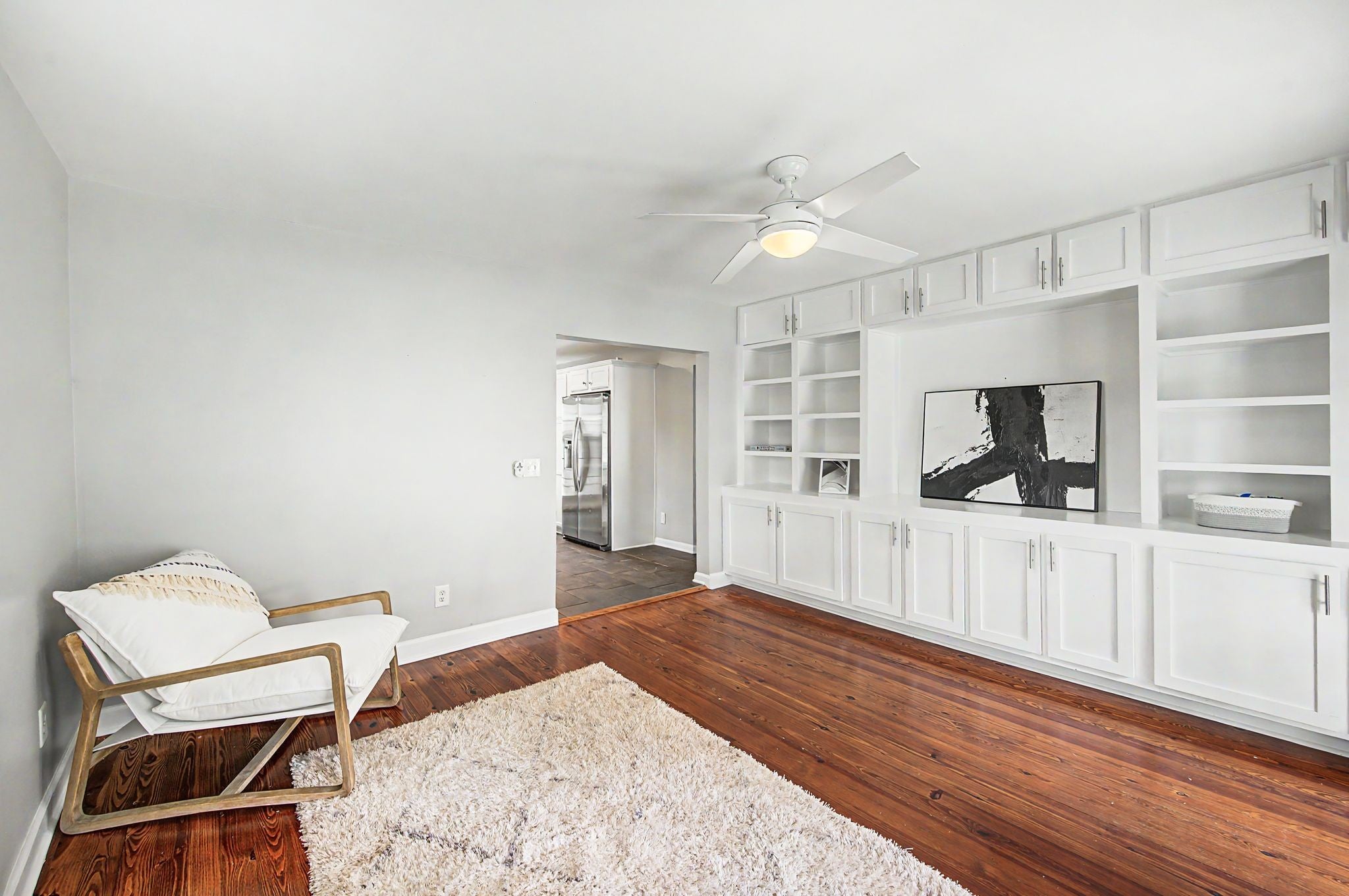 353 9th Ave N