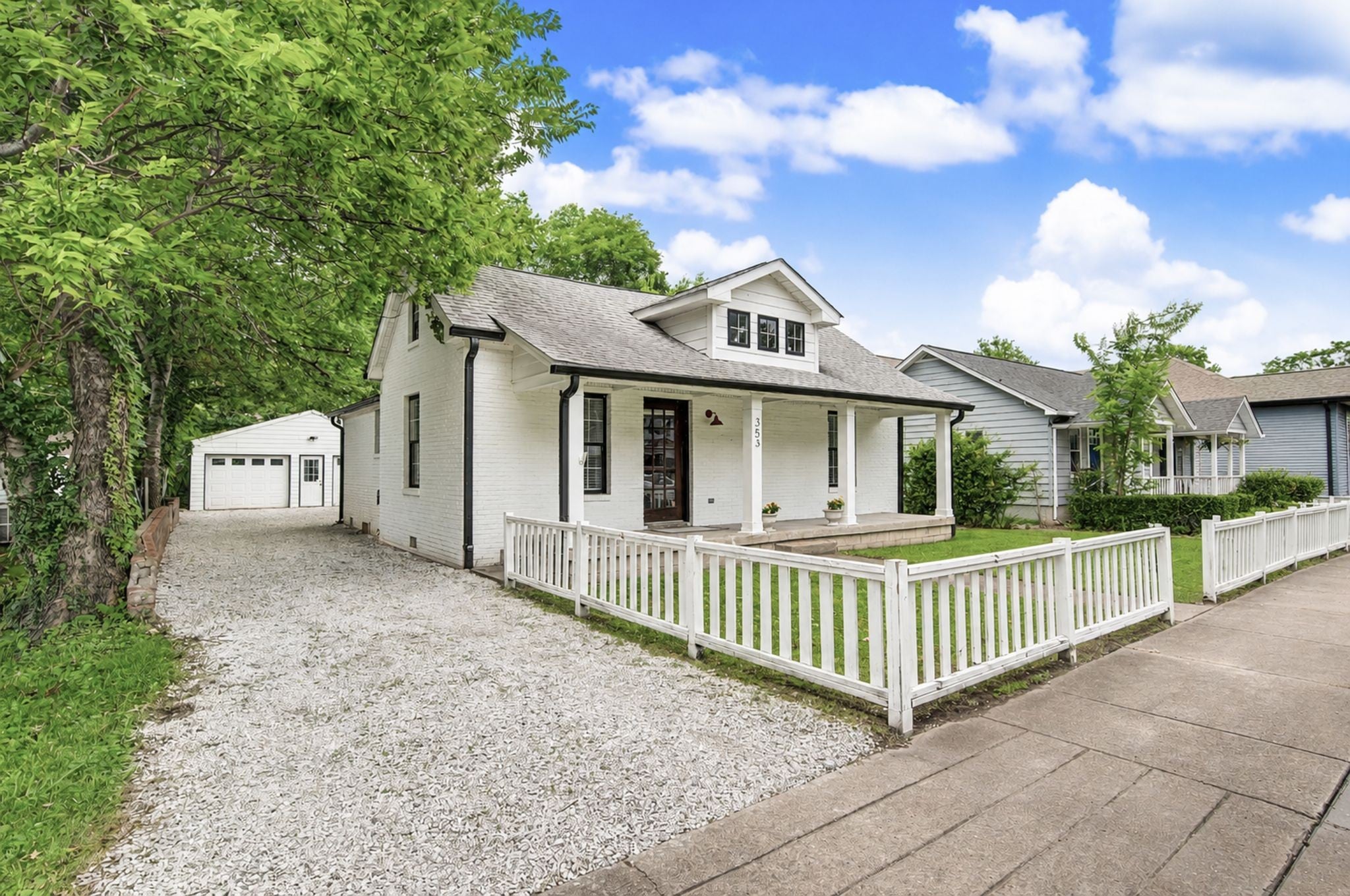 353 9th Ave N