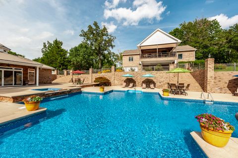 5827 Highway 76 E Springfield TN 37172