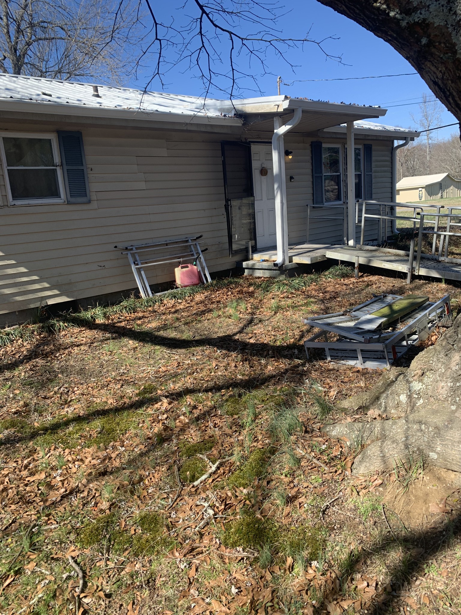 123 Airport Rd