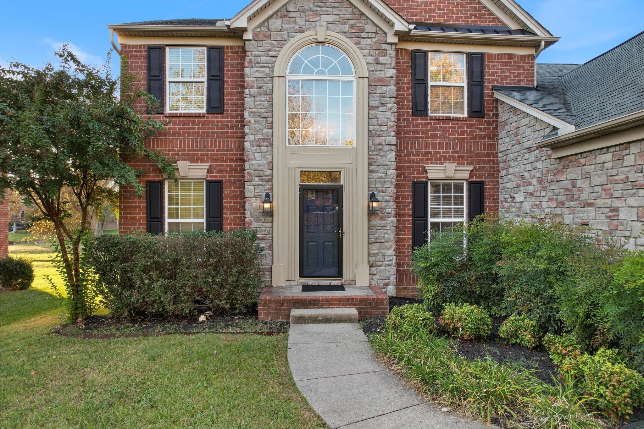 1063 Avery Trace Cir