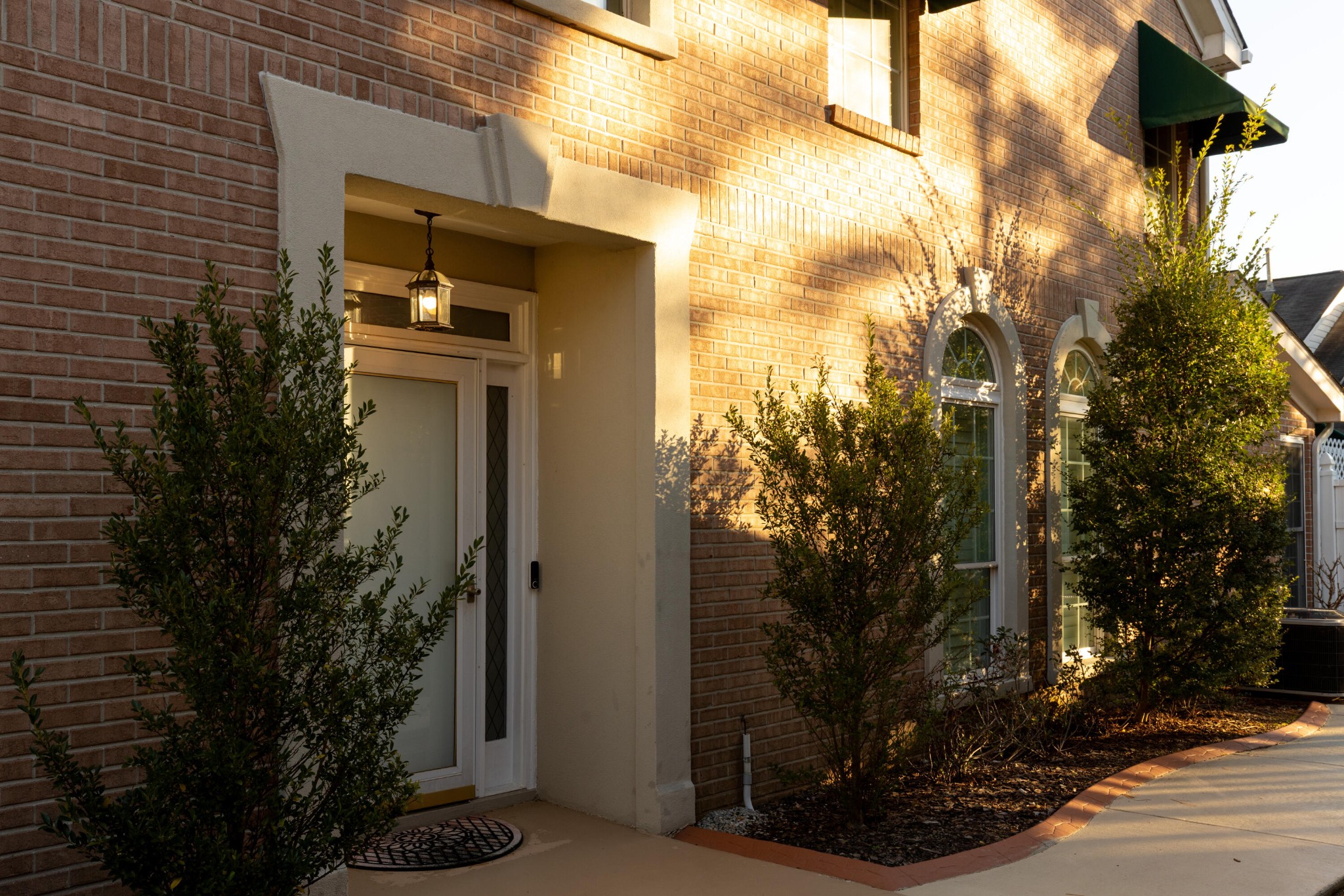 6714 Willow Trace Dr