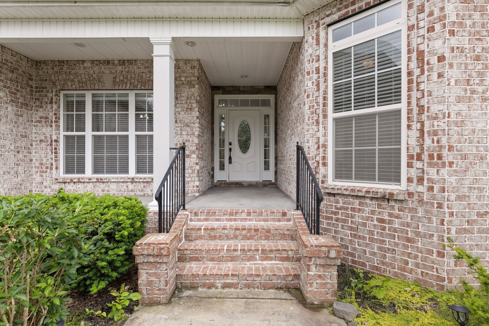 101 McClaran Pl