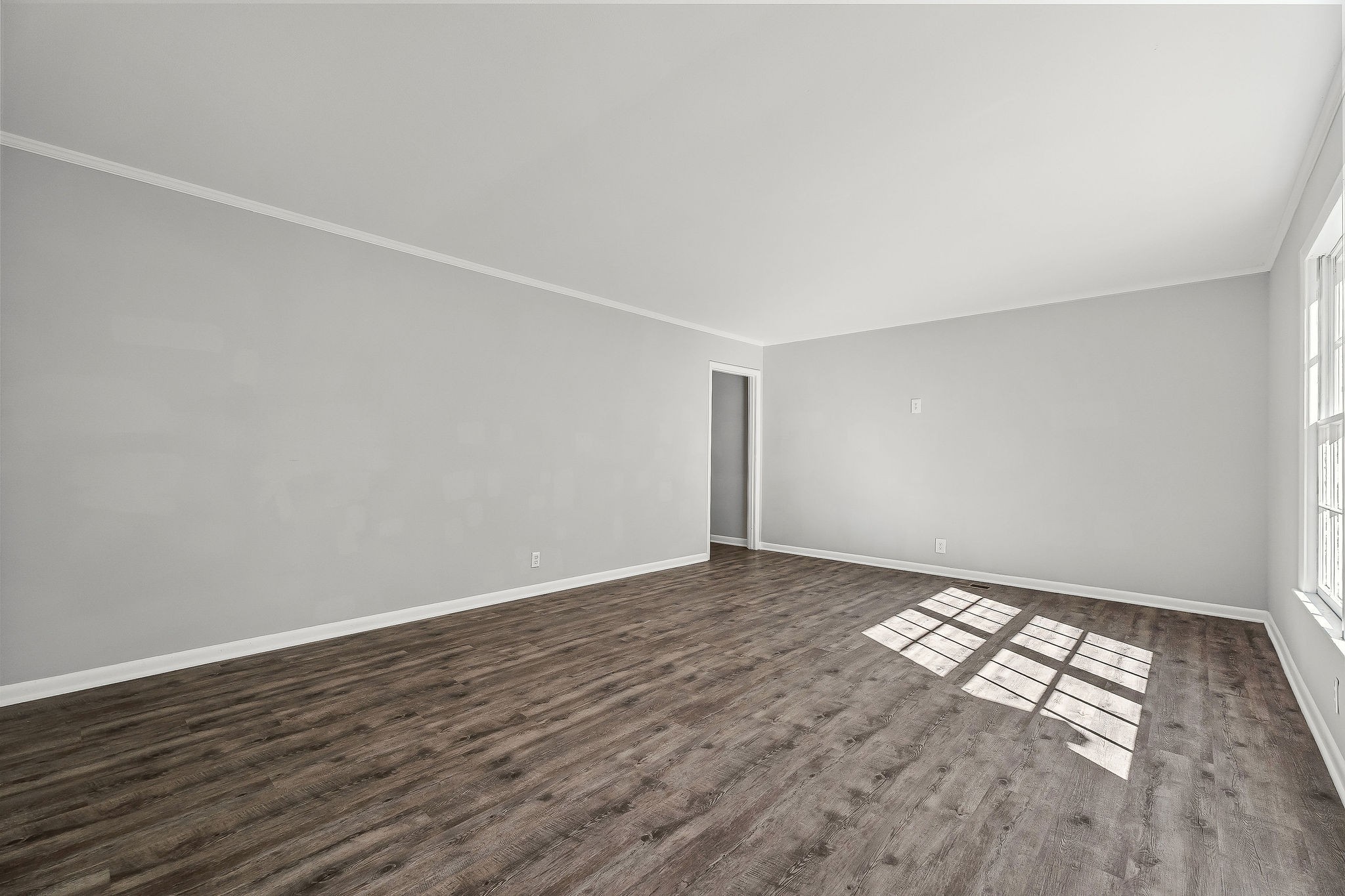 108 Dellwood Ln