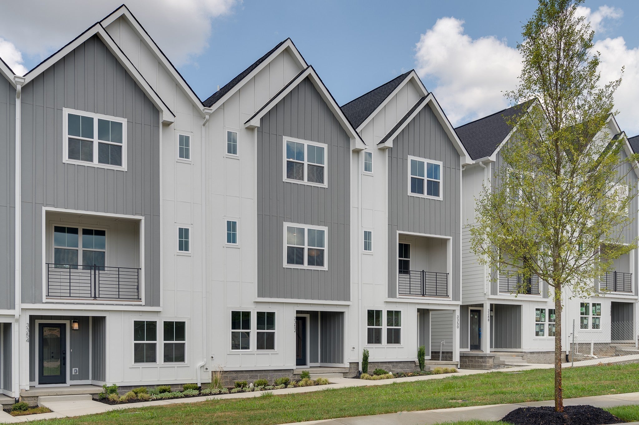 3-bed listing at 3300 Conviser Dr, Nashville
