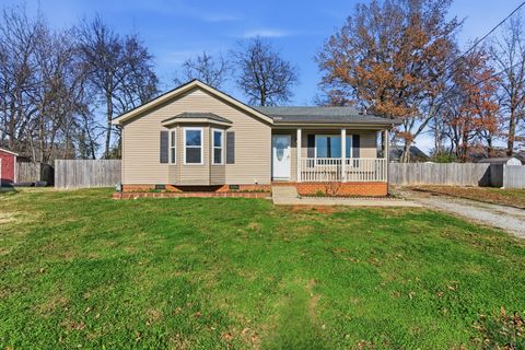 2103 Halligen Ct Murfreesboro TN 37127