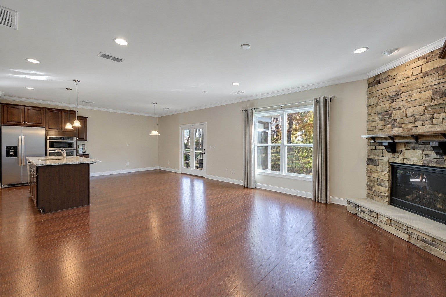 4010 Compass Pointe Ct