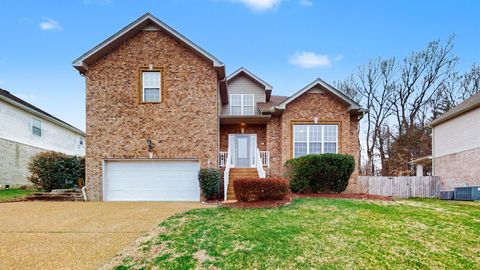 1523 Bunbury Dr Thompsons Station TN 37179