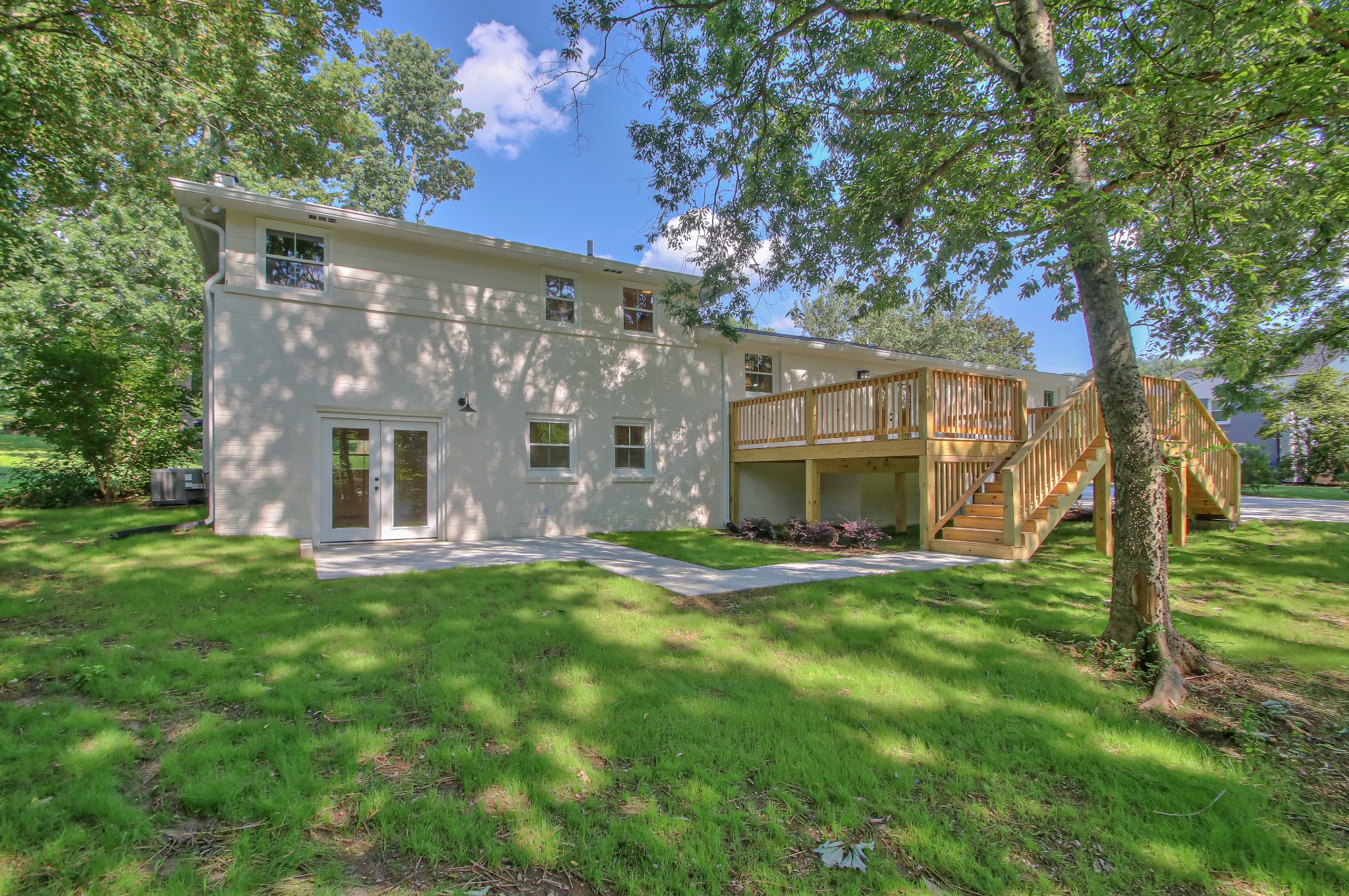 Photo 57 of 68 of 955 Windrowe Dr house
