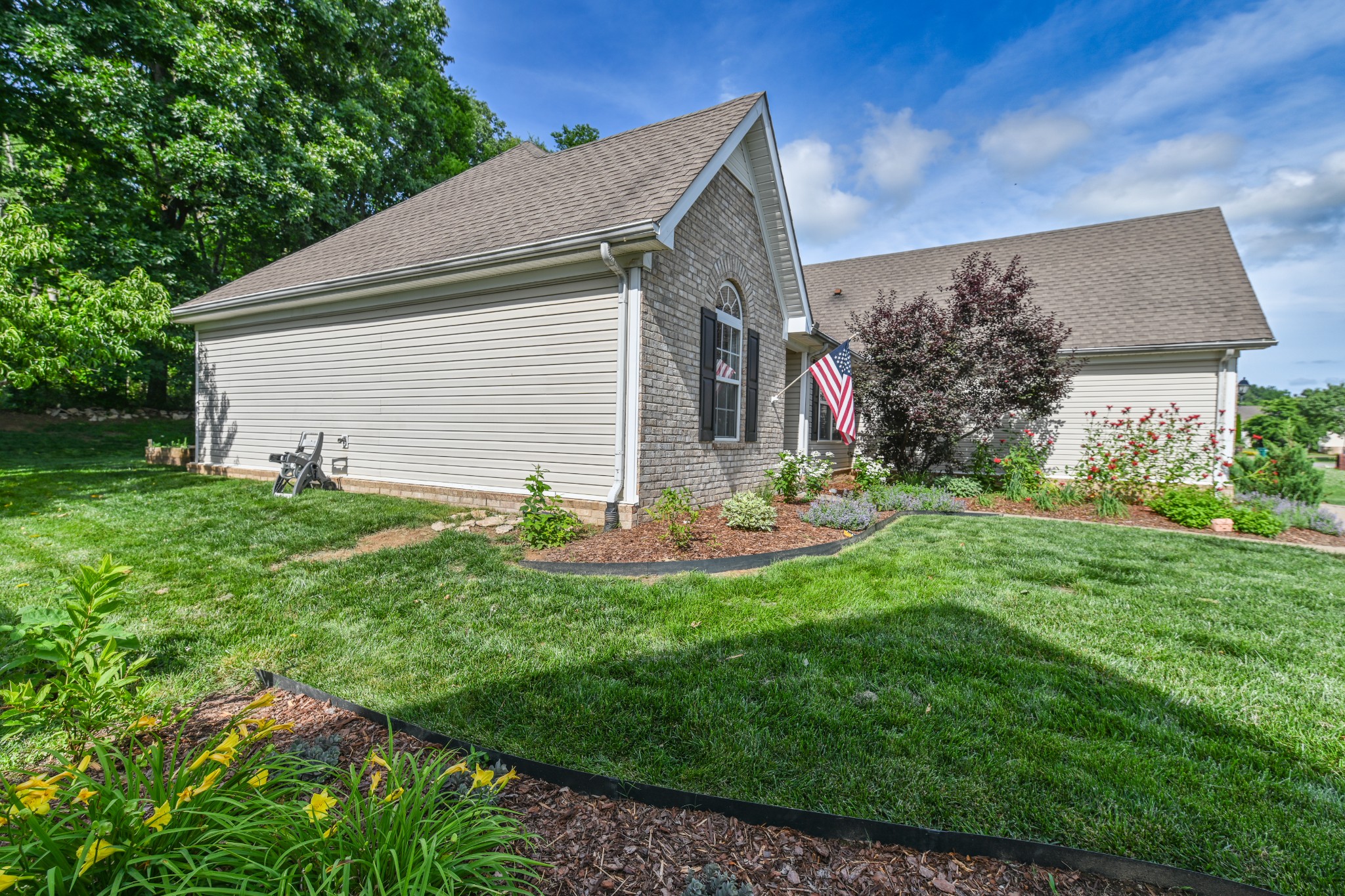 2224 Dewey Dr