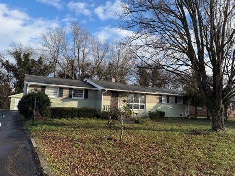 103 W Meade Dr Lebanon TN 37087