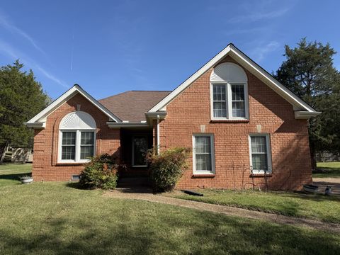 5224 Lana Renee Ct Hermitage TN 37076