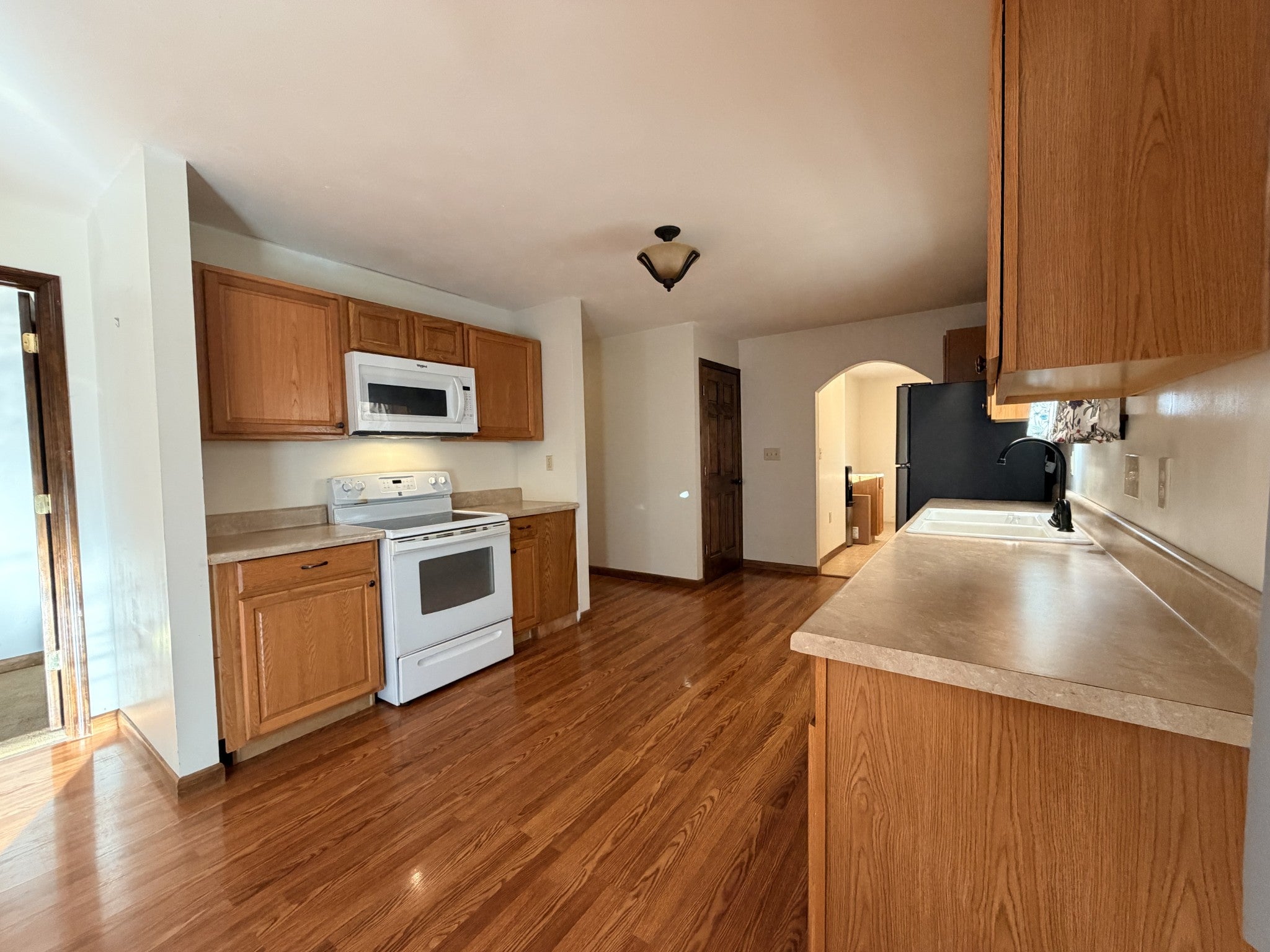457 Lunsford Way