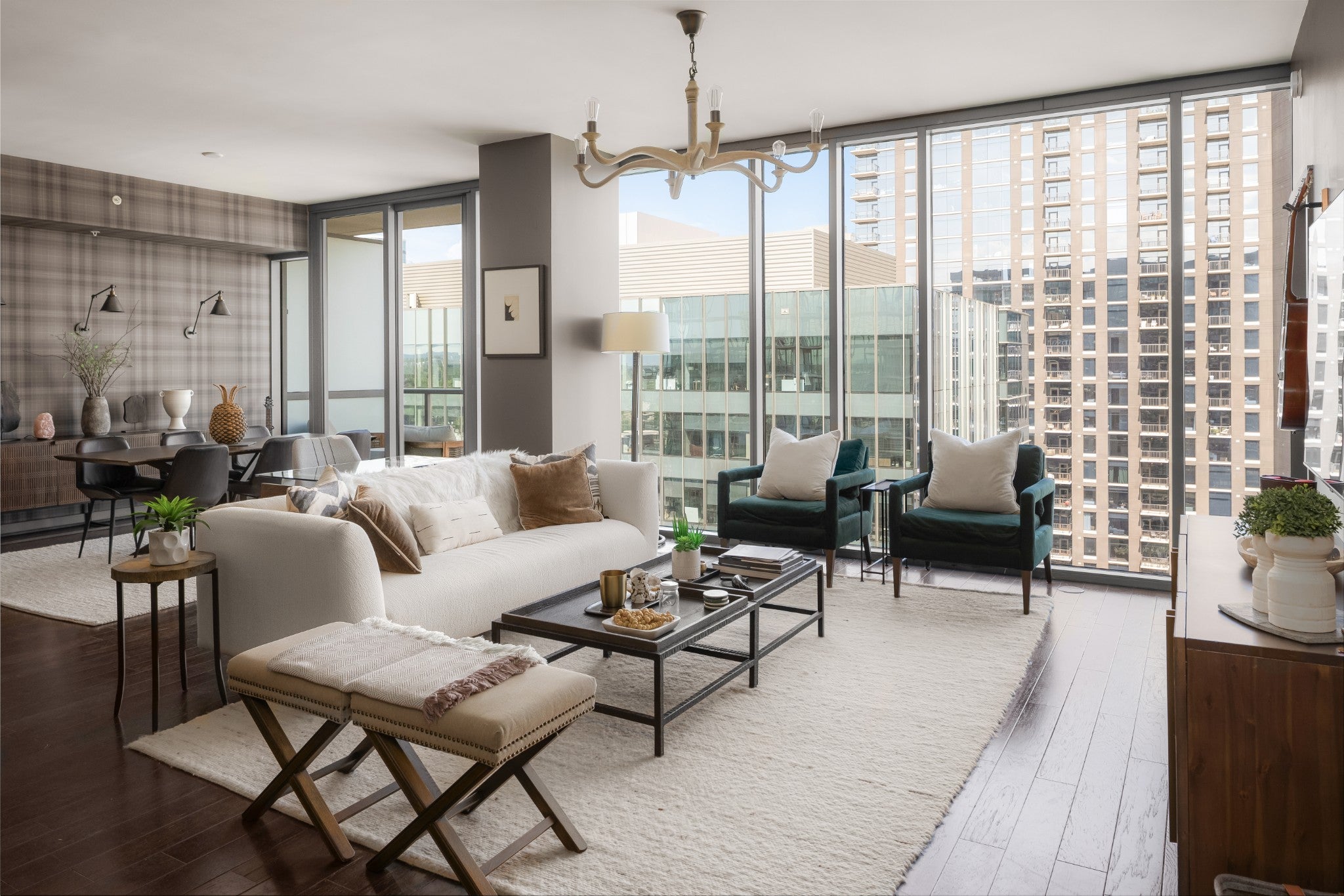 2-bed listing at 1212 Laurel St 1704, Nashville