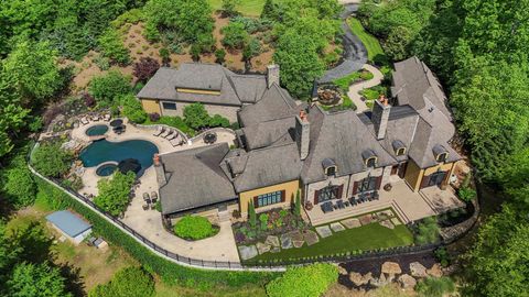 255 Villa Segrata North Ridge Rd Sevierville TN 37876