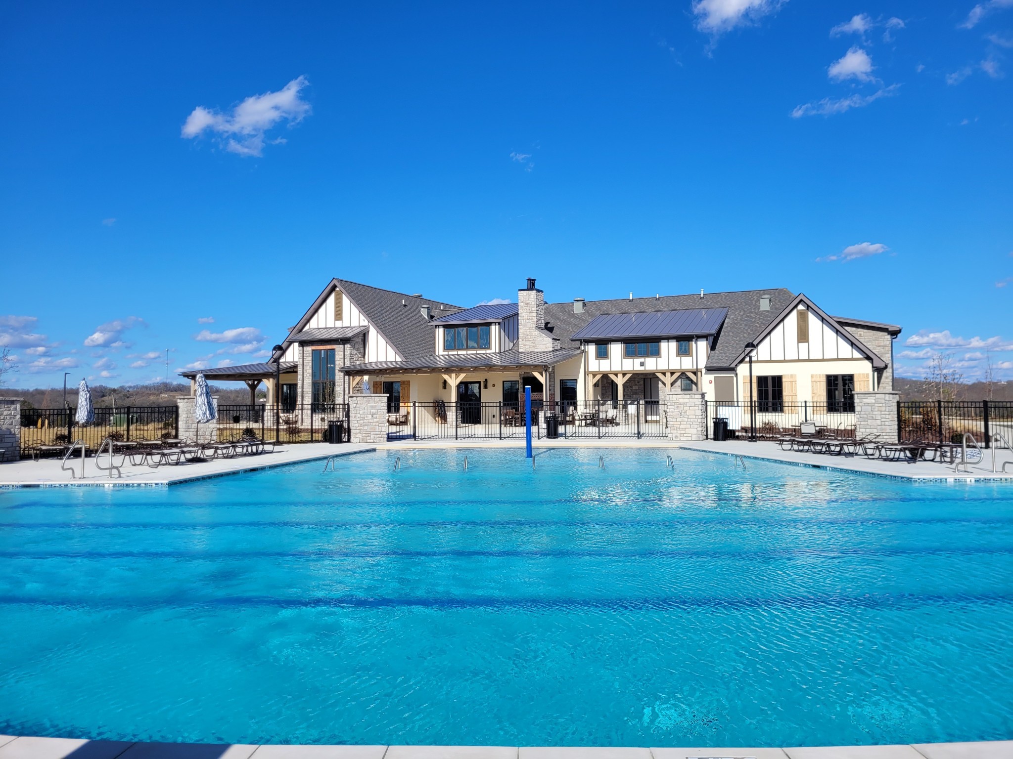 706 Hahn Ct