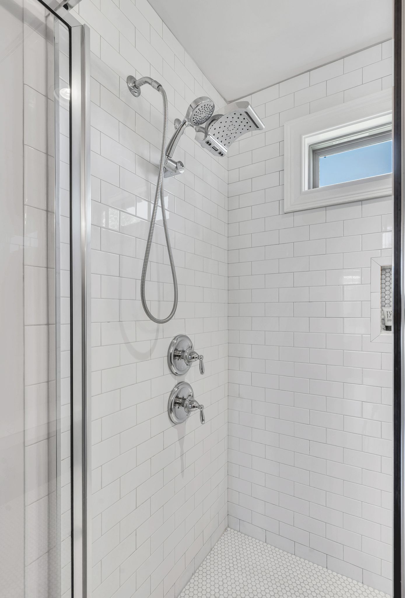 Nashville, Tennessee 37214, United States, 3 Bedrooms Bedrooms, ,3 BathroomsBathrooms,Residential,Active,140067