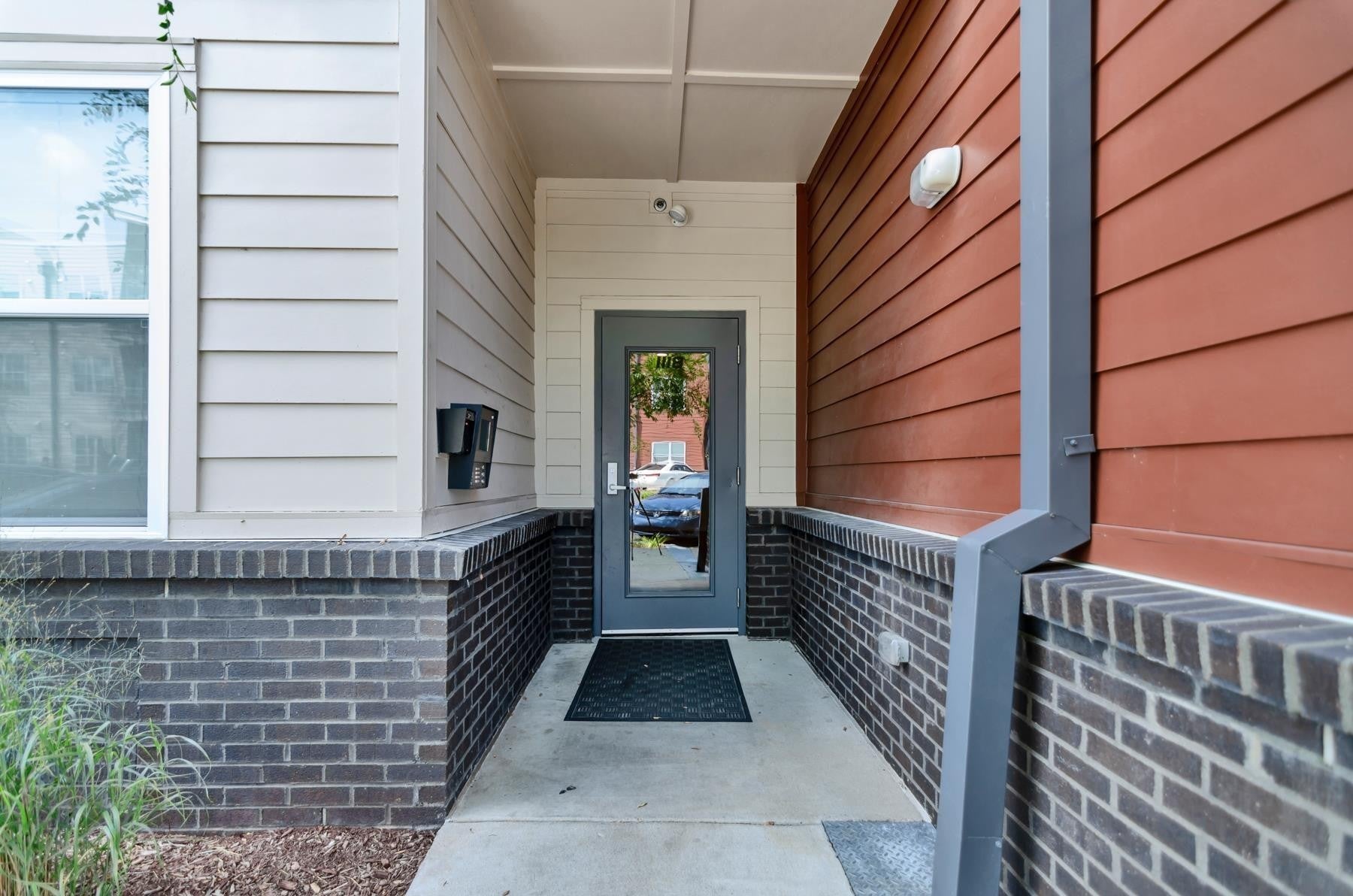 1118 Litton Ave 216