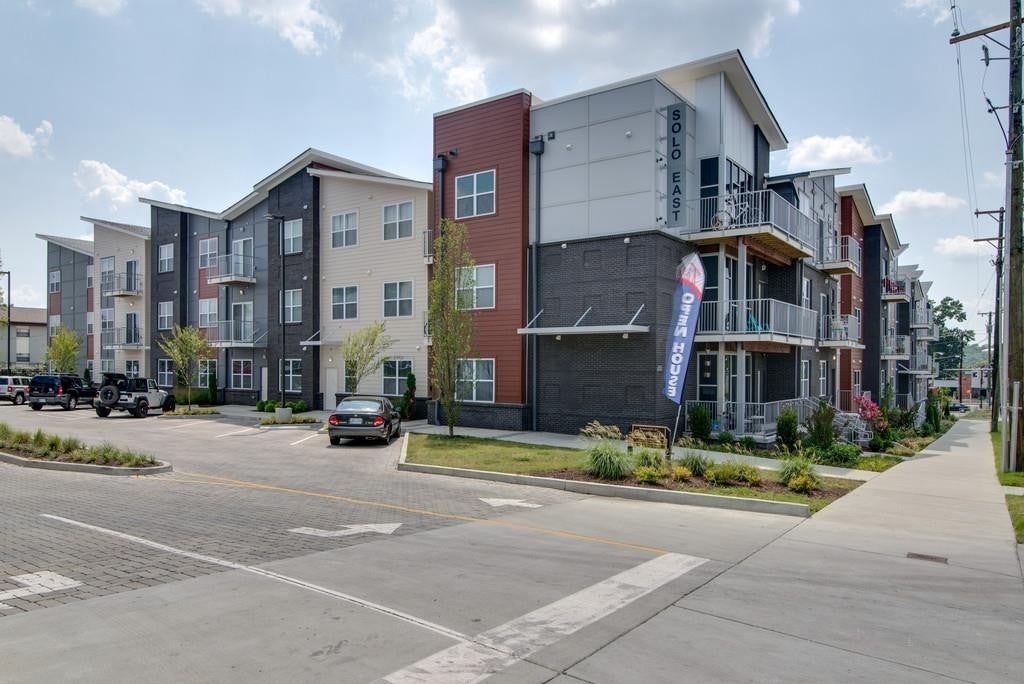 2.0-bed rental at 1118 Litton Ave 216