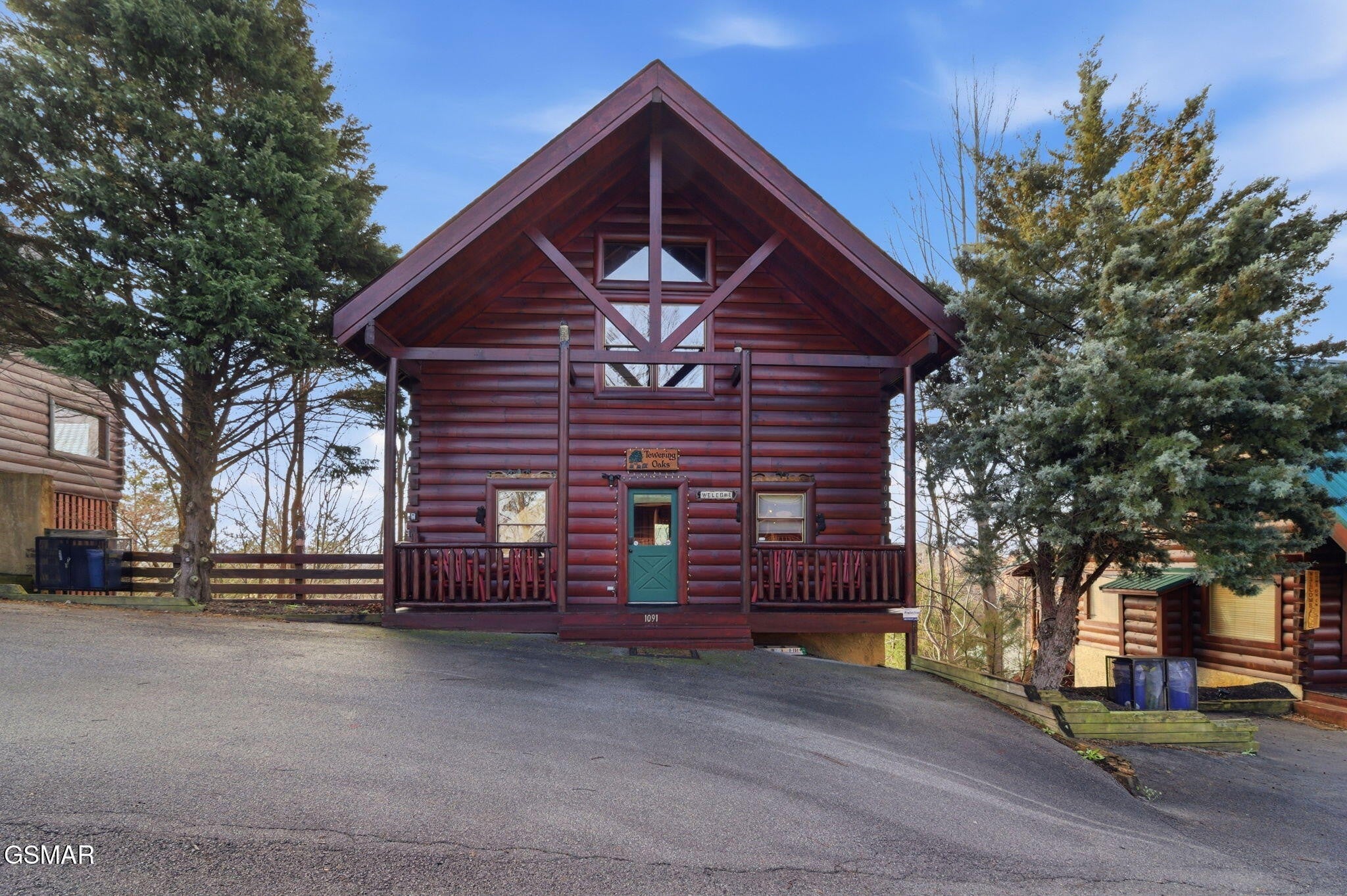 1091 Towering Oaks Drive