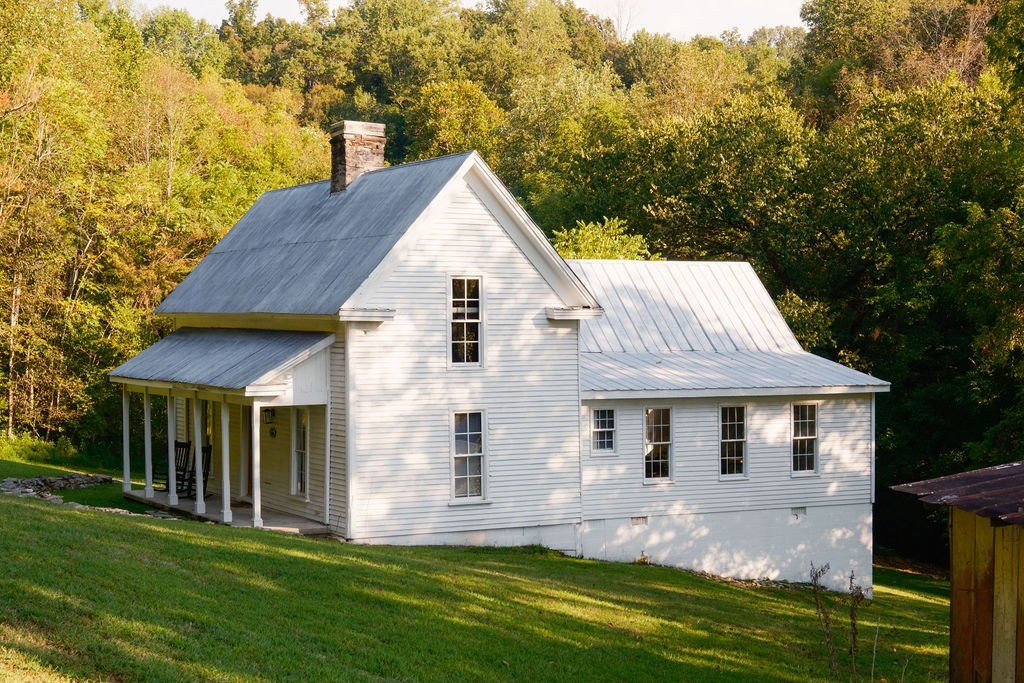 3685 Martin Ervin Rd