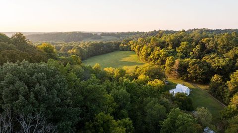 3685 Martin Ervin Rd Santa Fe TN 38482