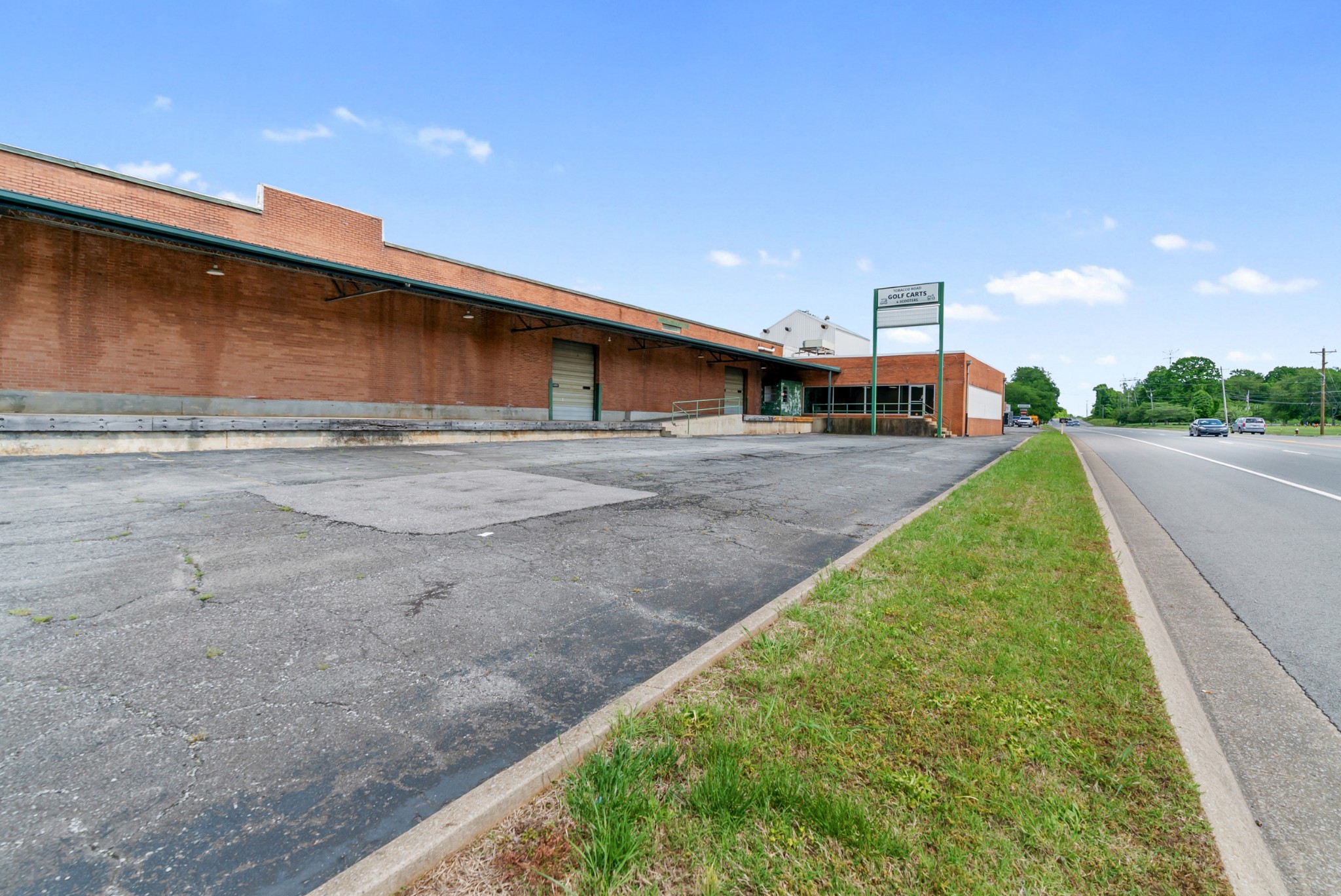 4000 Memorial Blvd