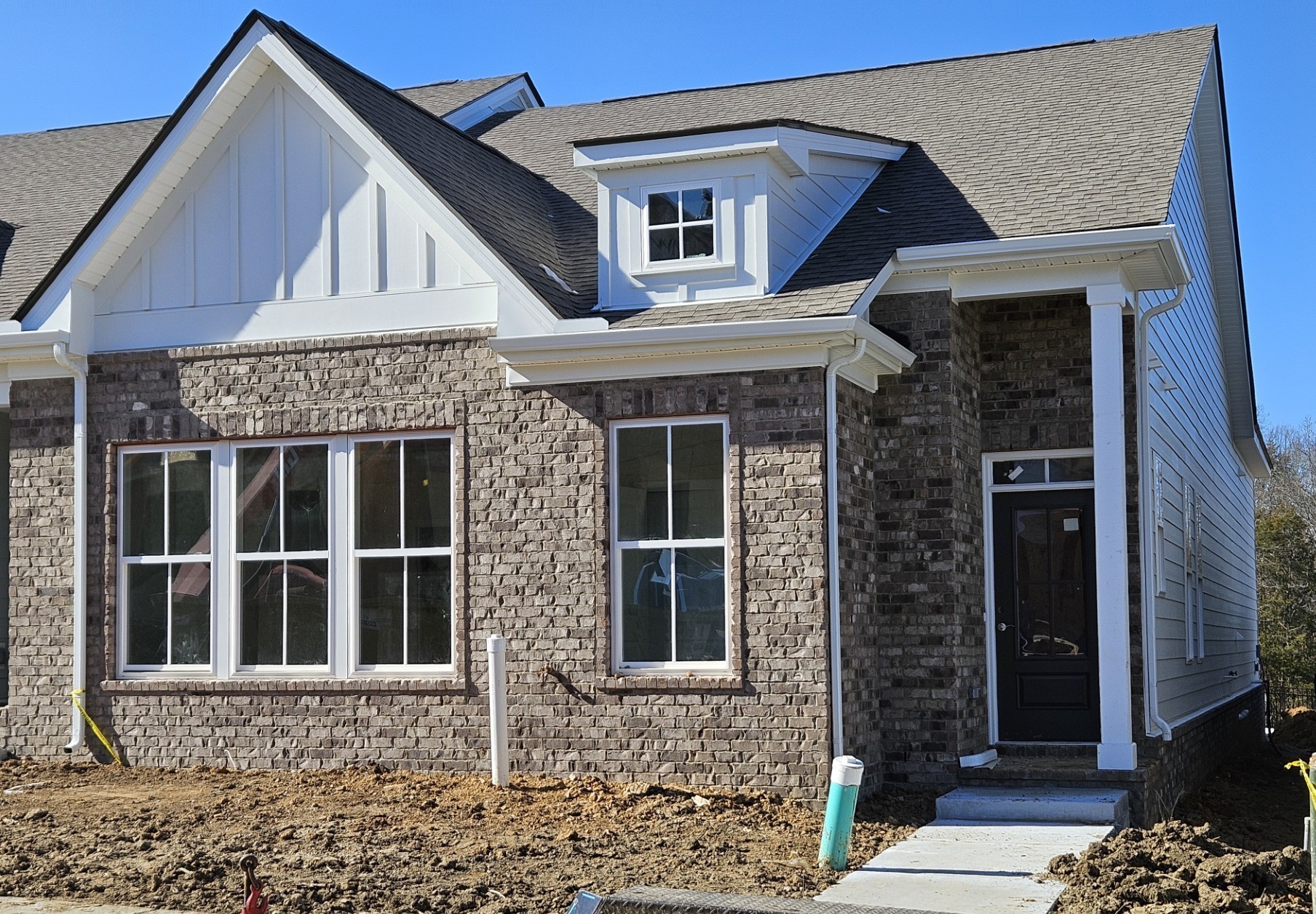 411 W Stonehaus XING