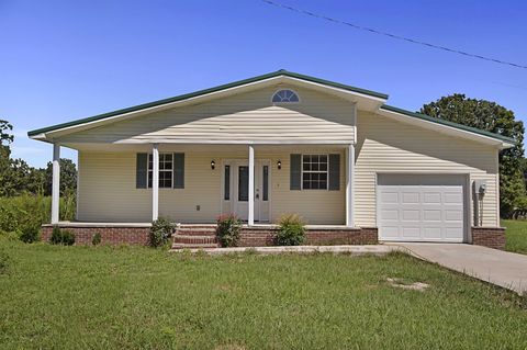 110 Dr Ibrahim Ln Summertown TN 38483