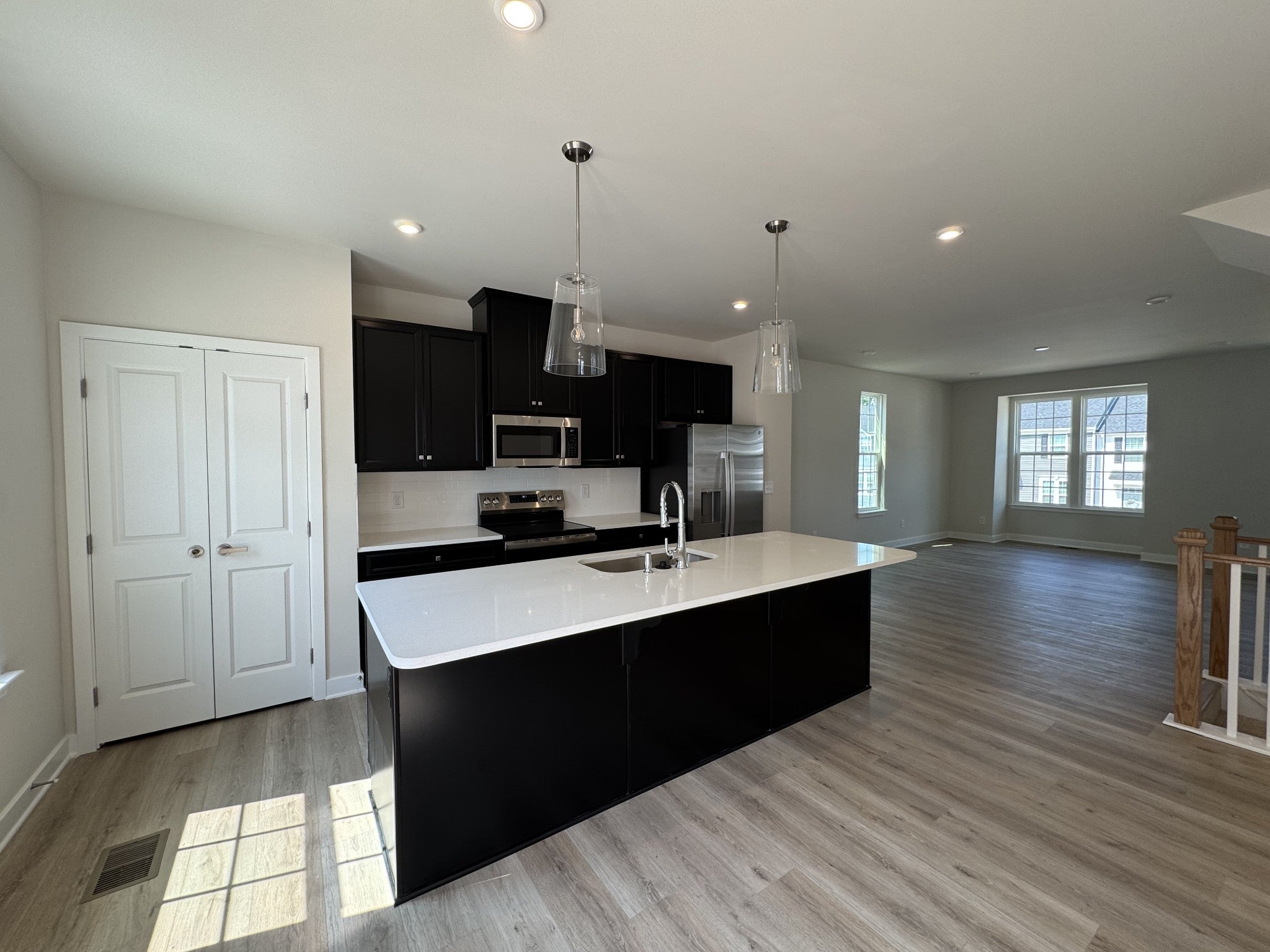 3-bed condo at 229 Poplar Loop, Antioch, sold October 2, 2026