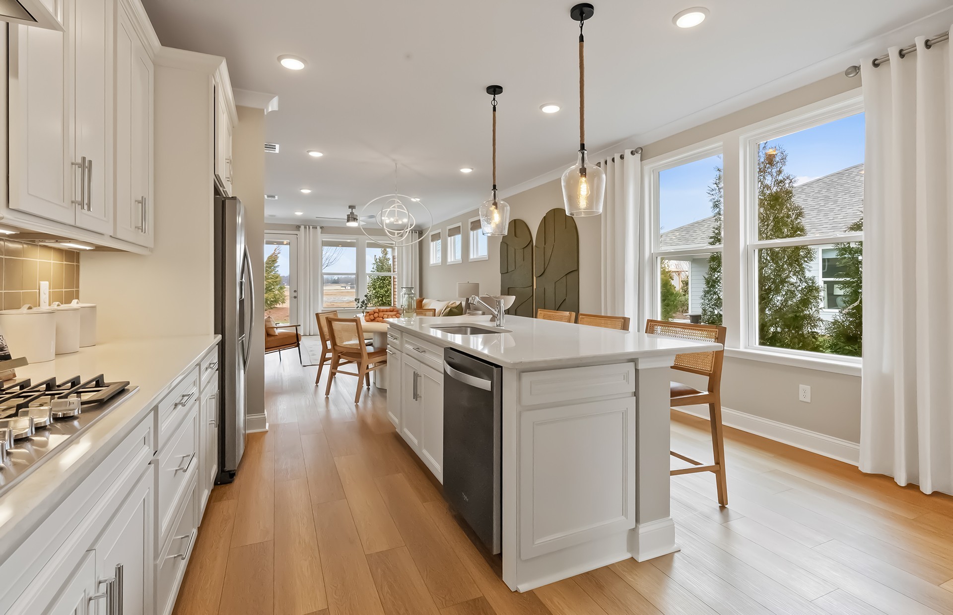 532 Scarlet Oak Road