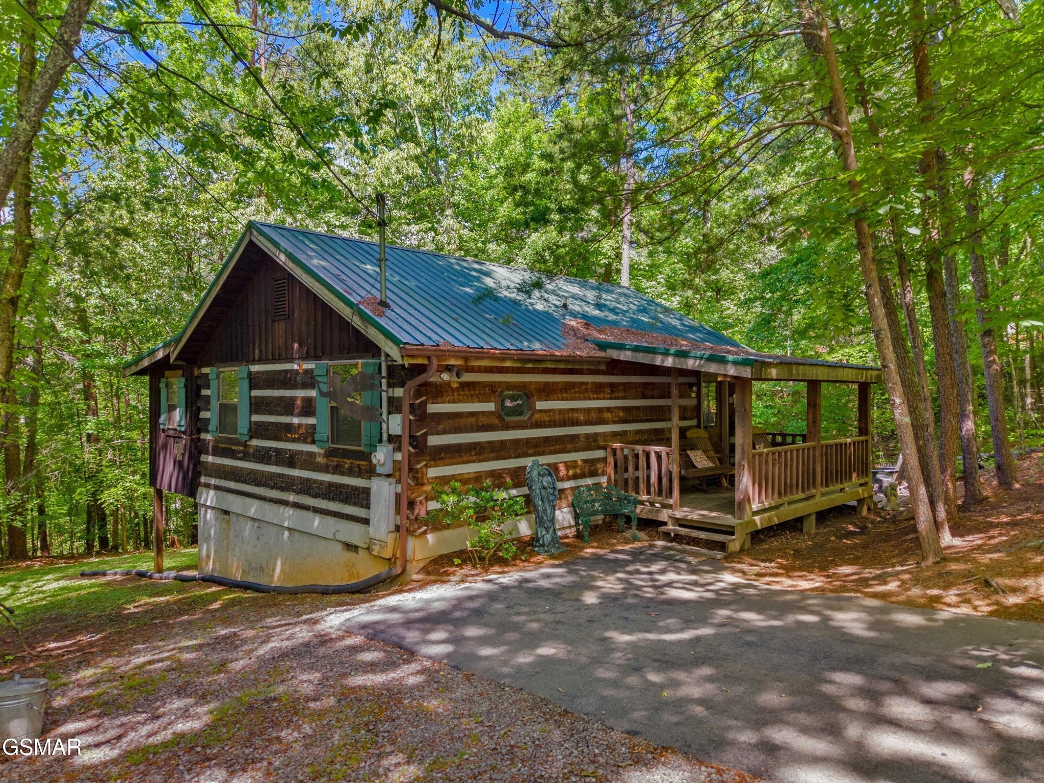 1737 Blue Ridge Road
