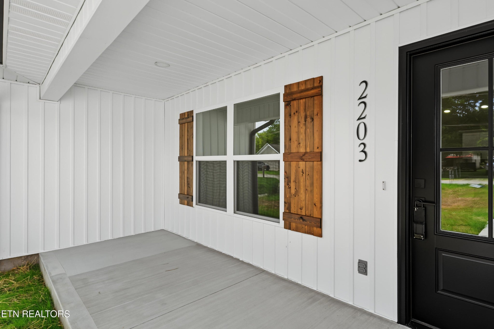 2203 Pinewood Drive