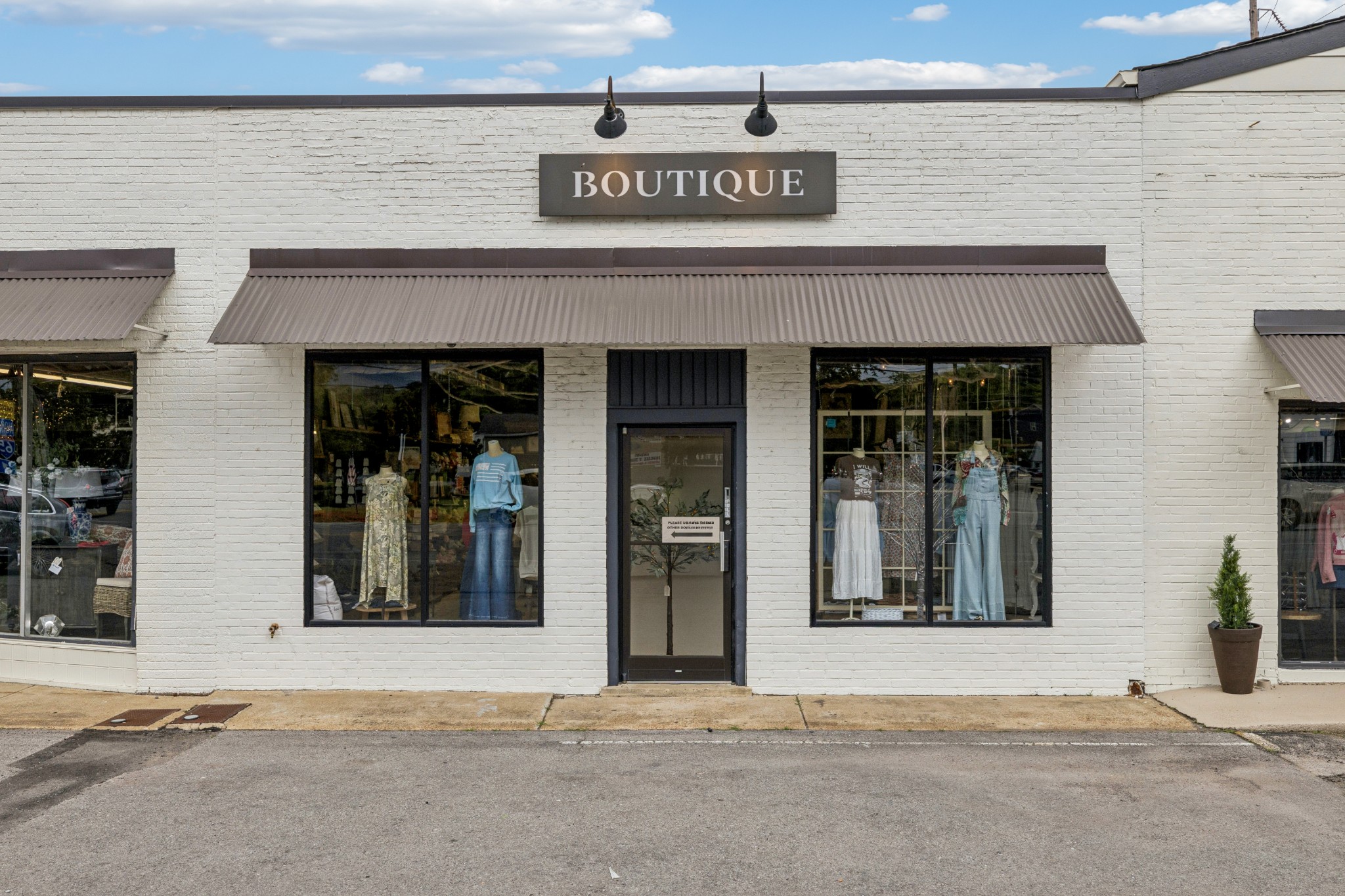 134 Main St S