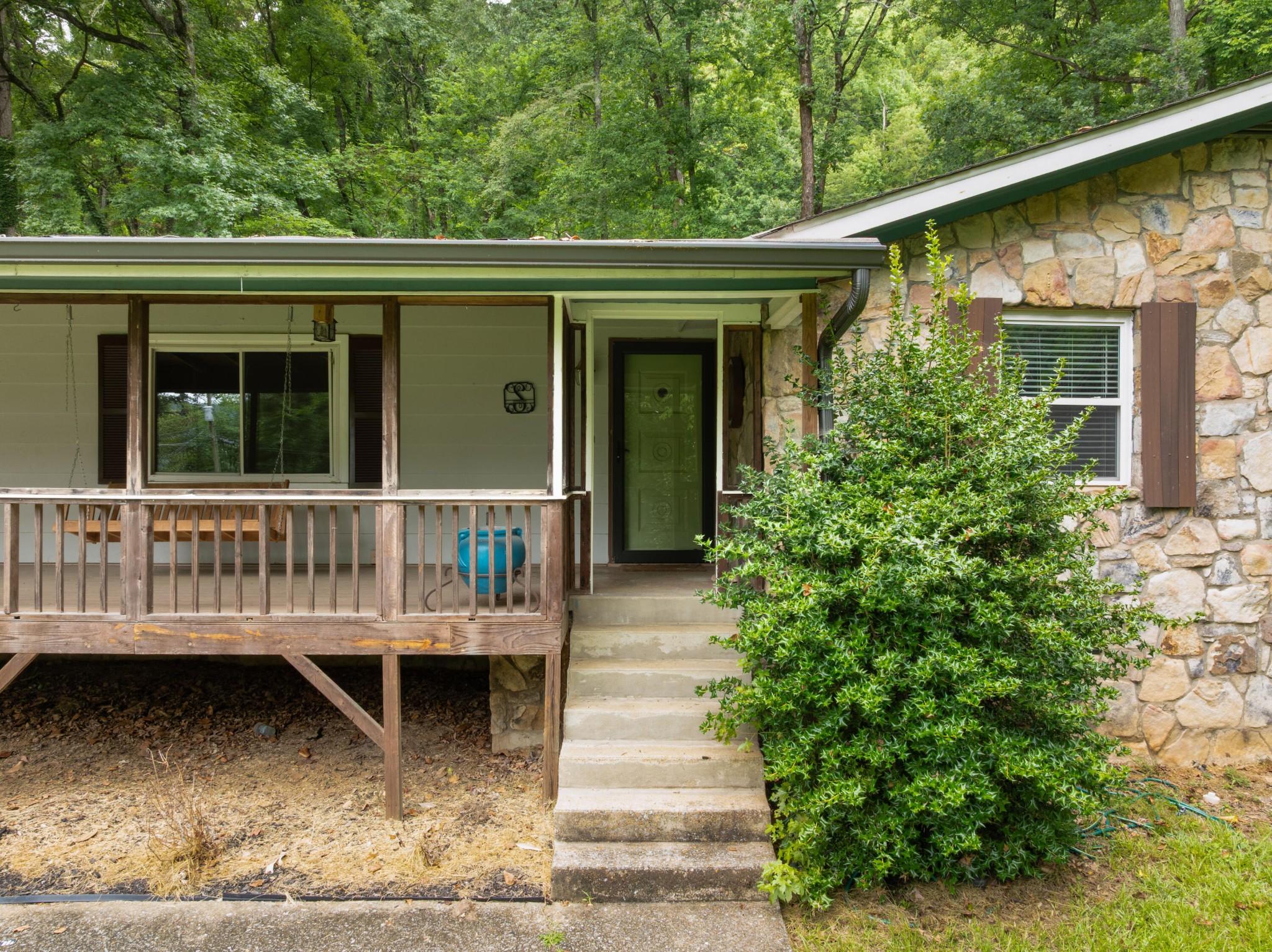 1425 Palisades Road