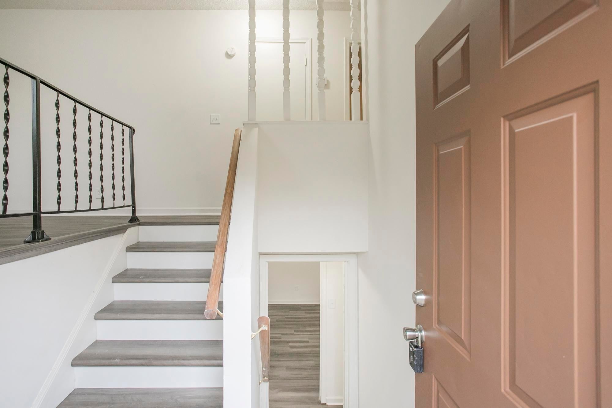 108 Panamint Dr