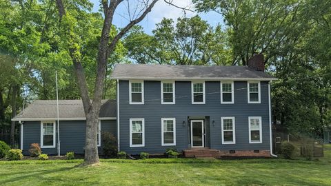 Photo of 130 Nathan Forest Dr, Hendersonville, TN 37075 (MLS # 3179413)