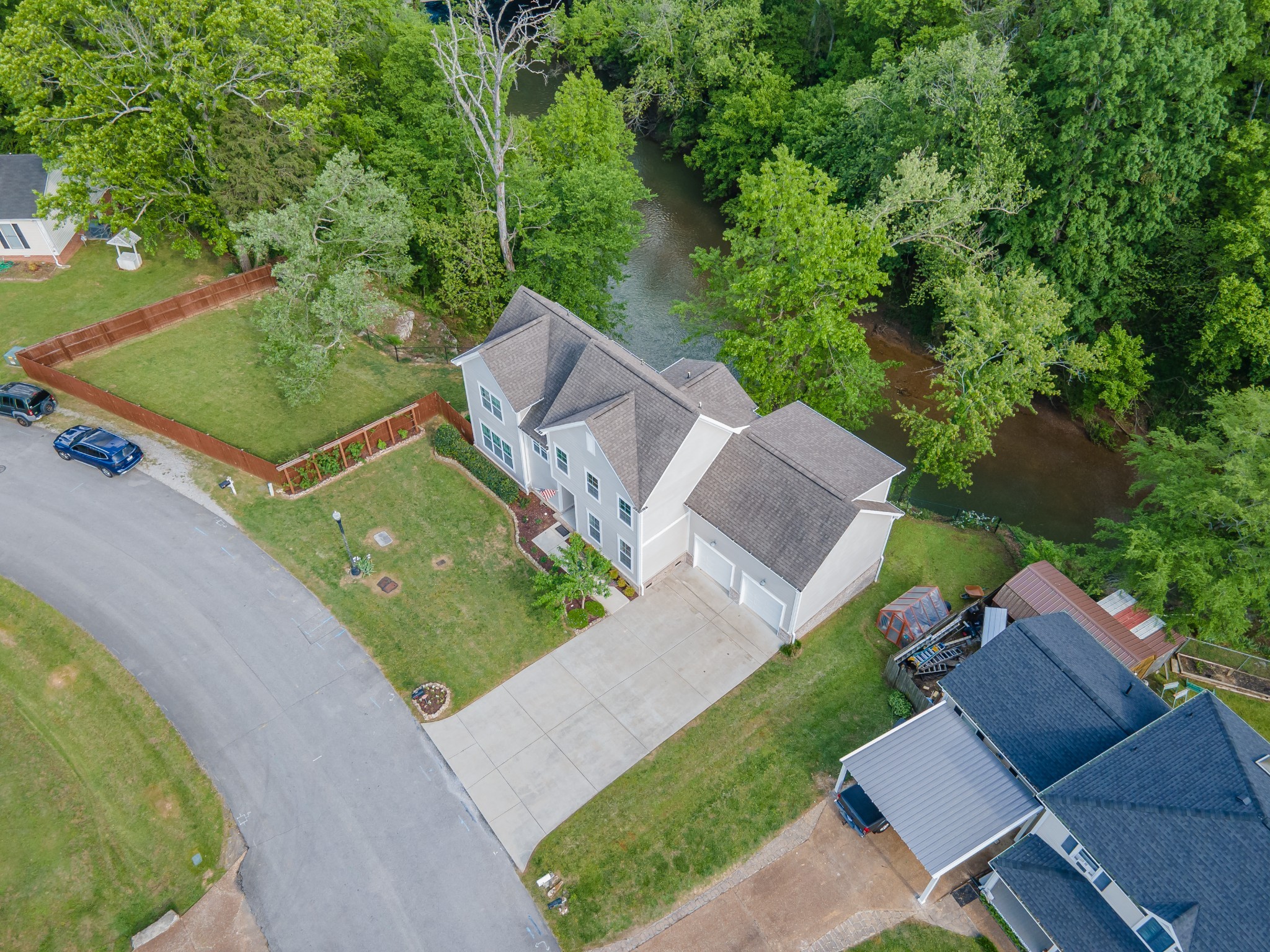 141 Rivergate Dr
