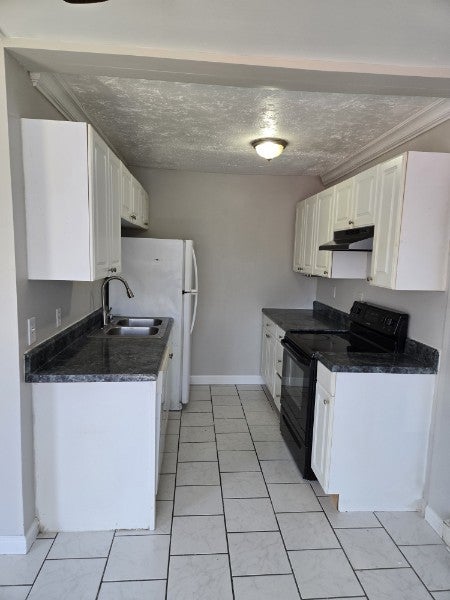 550 Harding Pl C116