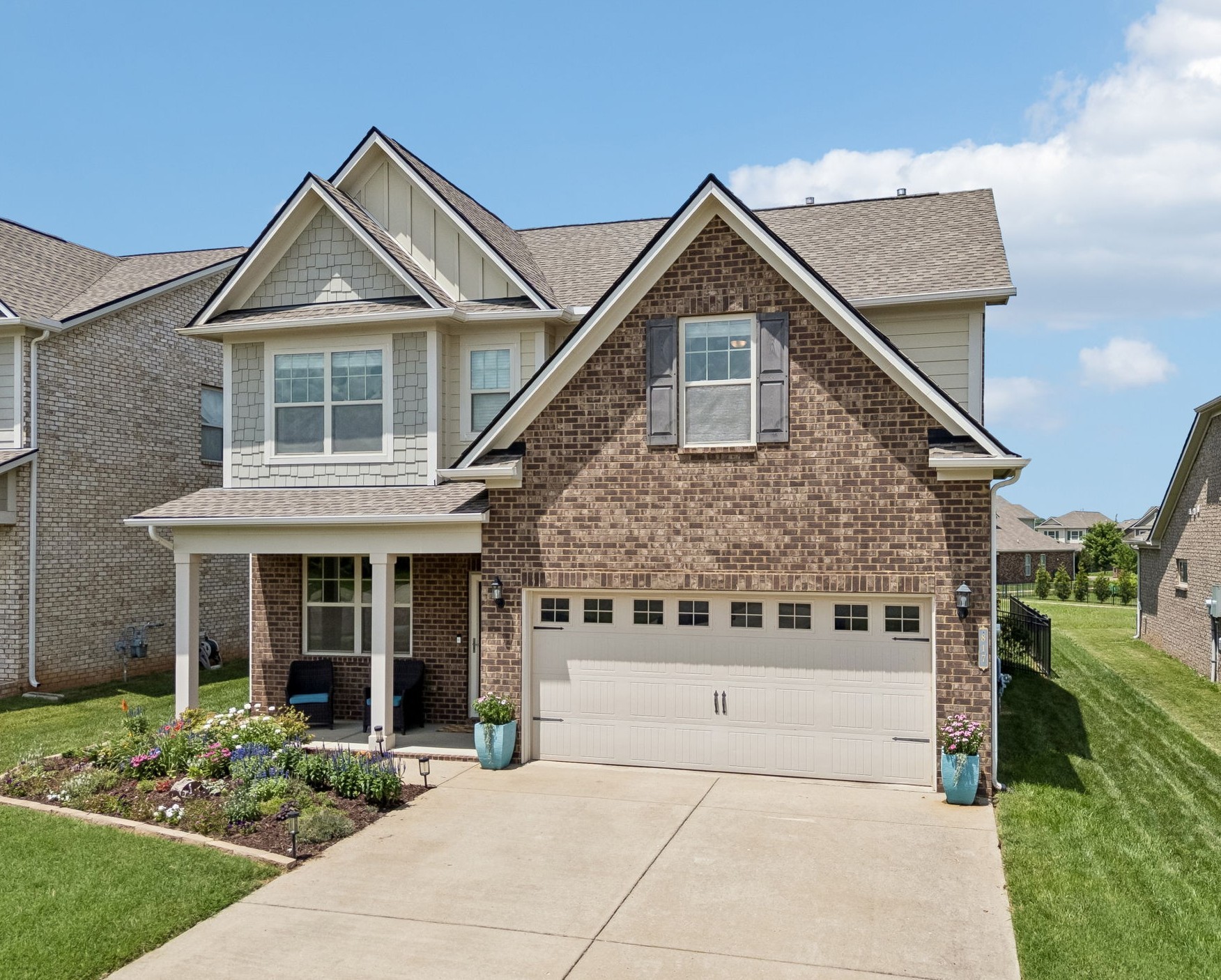 817 Yakima Way
