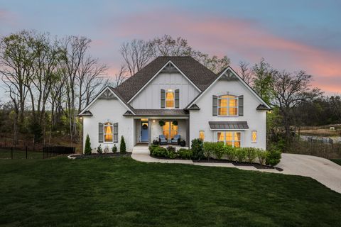 230 Amana Dr Lebanon TN 37087