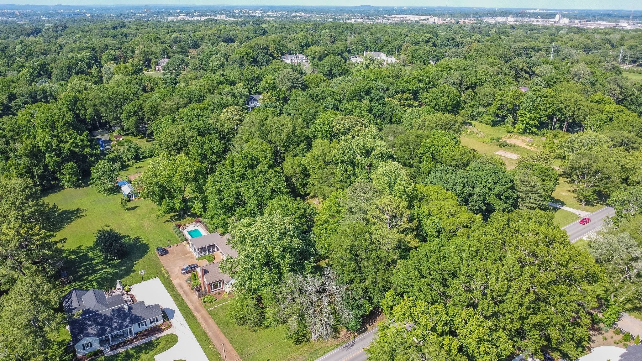 842 Battery Ln