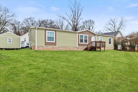 1416 S High St Columbia TN 38401