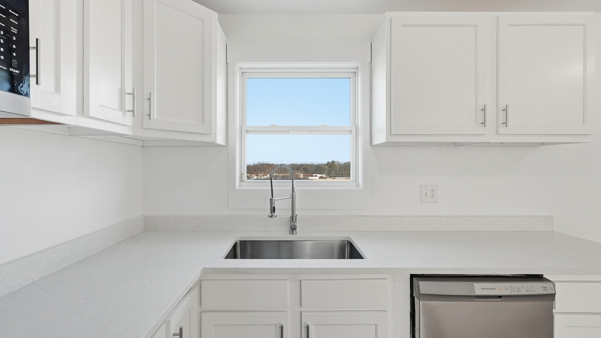 2931 Eastview Terrace SE