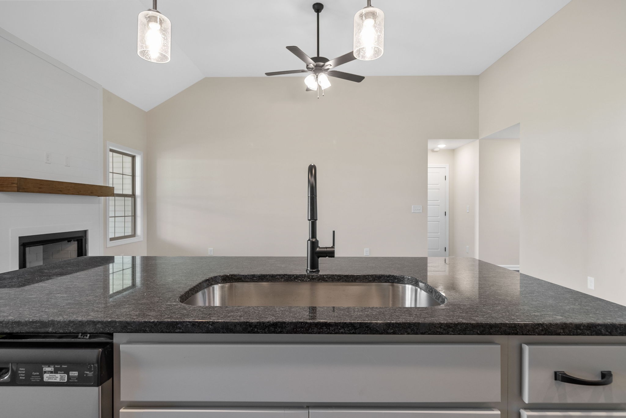 1522 Fredrick Dr